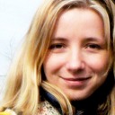 Portret van Julie Maes